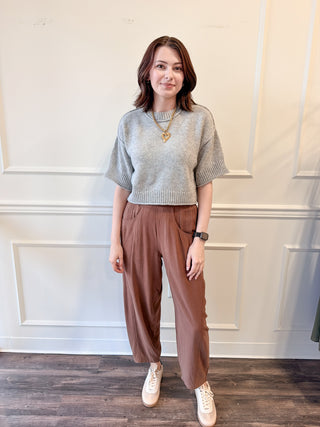 The Hartley Barrel-Leg Pants – Mocha