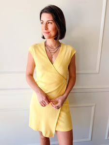 Robe Portefeuille Fleurie Jaune Simplee – Taille S – Neuve Avec étiquettes