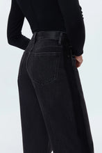 Wes High Rise Barrel Jean Cinema by Pistola