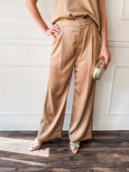 Robbie Pant by Lucy Paris