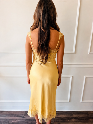 Luz Butter Yellow Lace Midi Dress