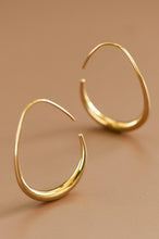 Oval Hoops