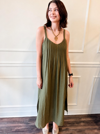 The Arden Pintuck Maxi Dress – Olive