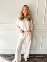 Off Duty Chic Set White