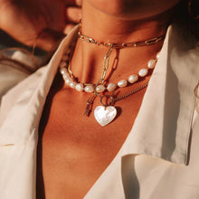 Pearl Necklace by Sahira
