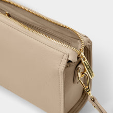 Zana Crossbody Bag