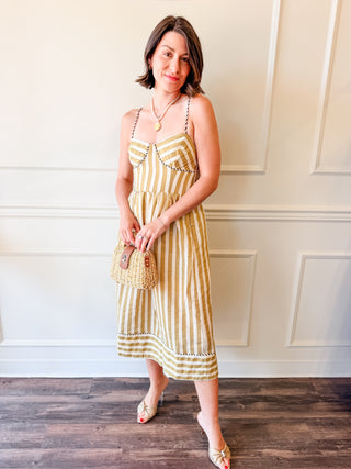 Perle Two Toned Piped Sweetheart Midi Dress