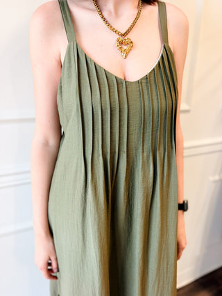 The Arden Pintuck Maxi Dress – Olive