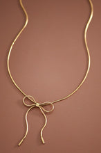 Bow Necklace