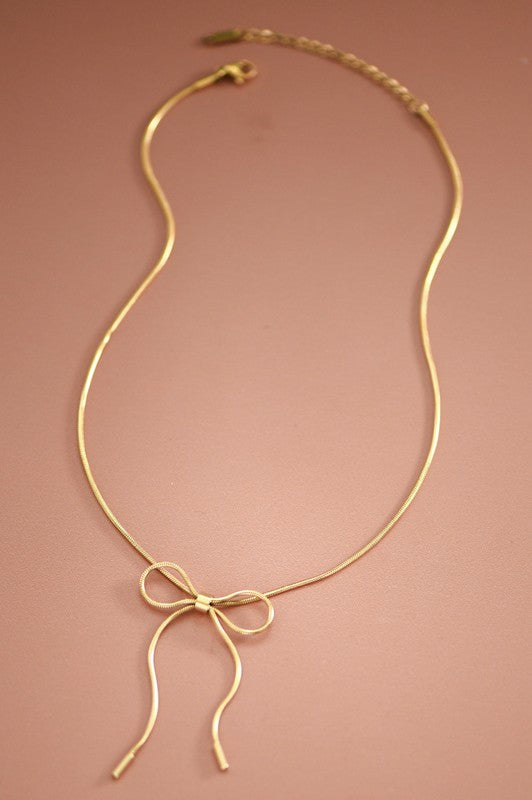 Bow Necklace