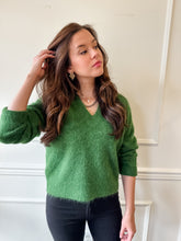 Kit V-neck Sweater Wintergreen by Pistola